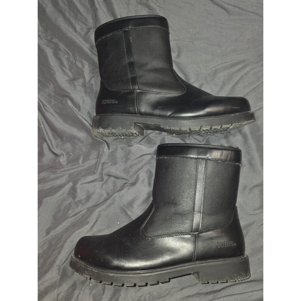 Like New Mens Size 12 Tote Brand fur lined zip up winter boots barn boots!
